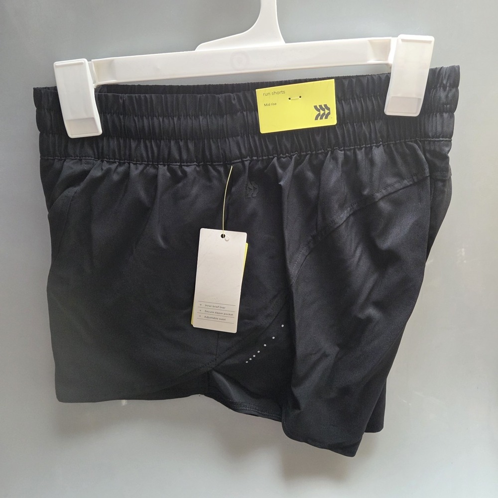 All in Motion Women's Mid-High Rise Run Shorts 3" Activewear‎ SMALL pockets